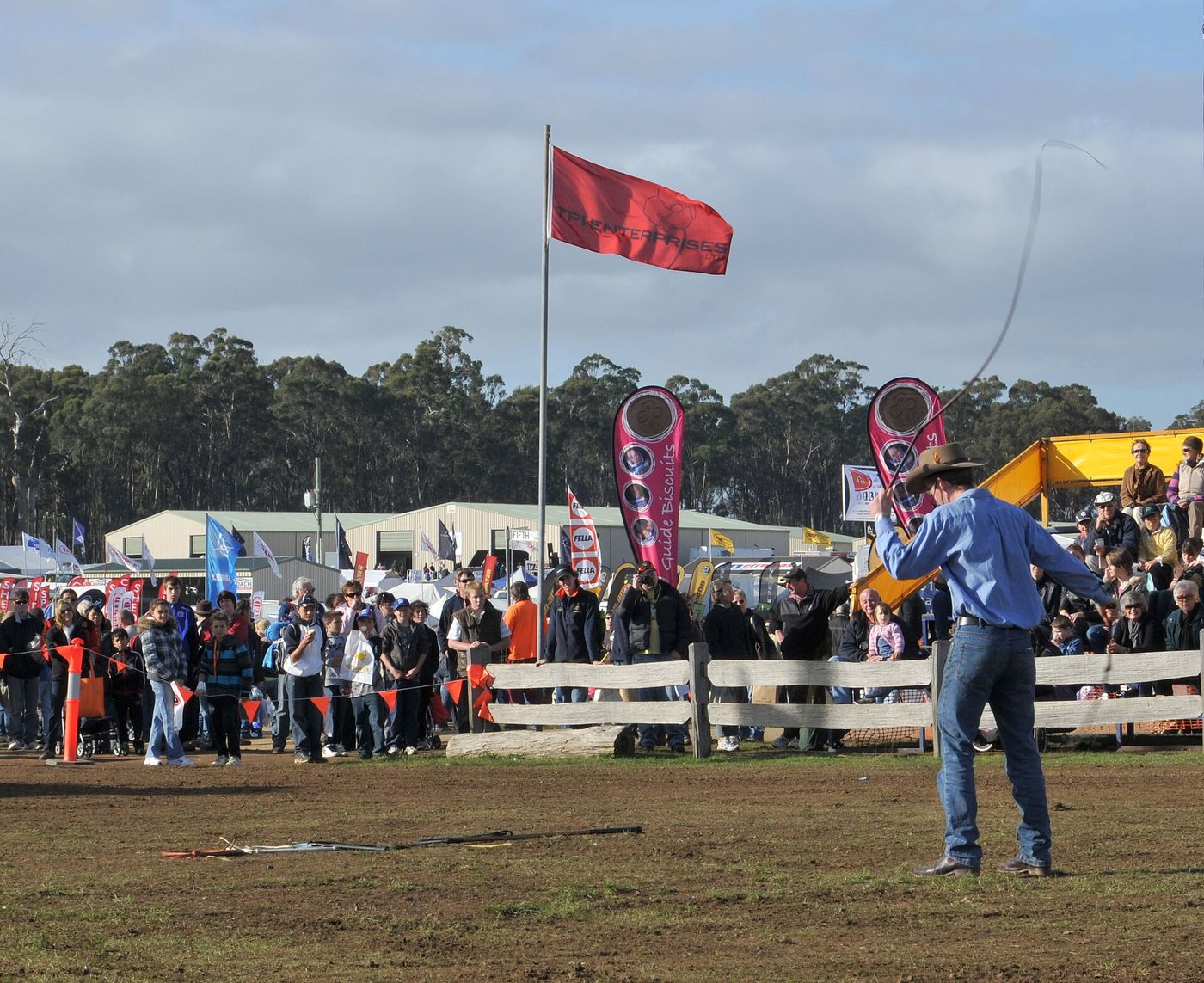 Stockwhip-cracking demonstration, Agfest, Tasmania